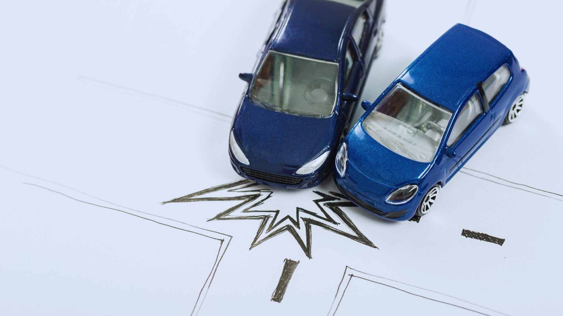 Professional attorneys discussing case